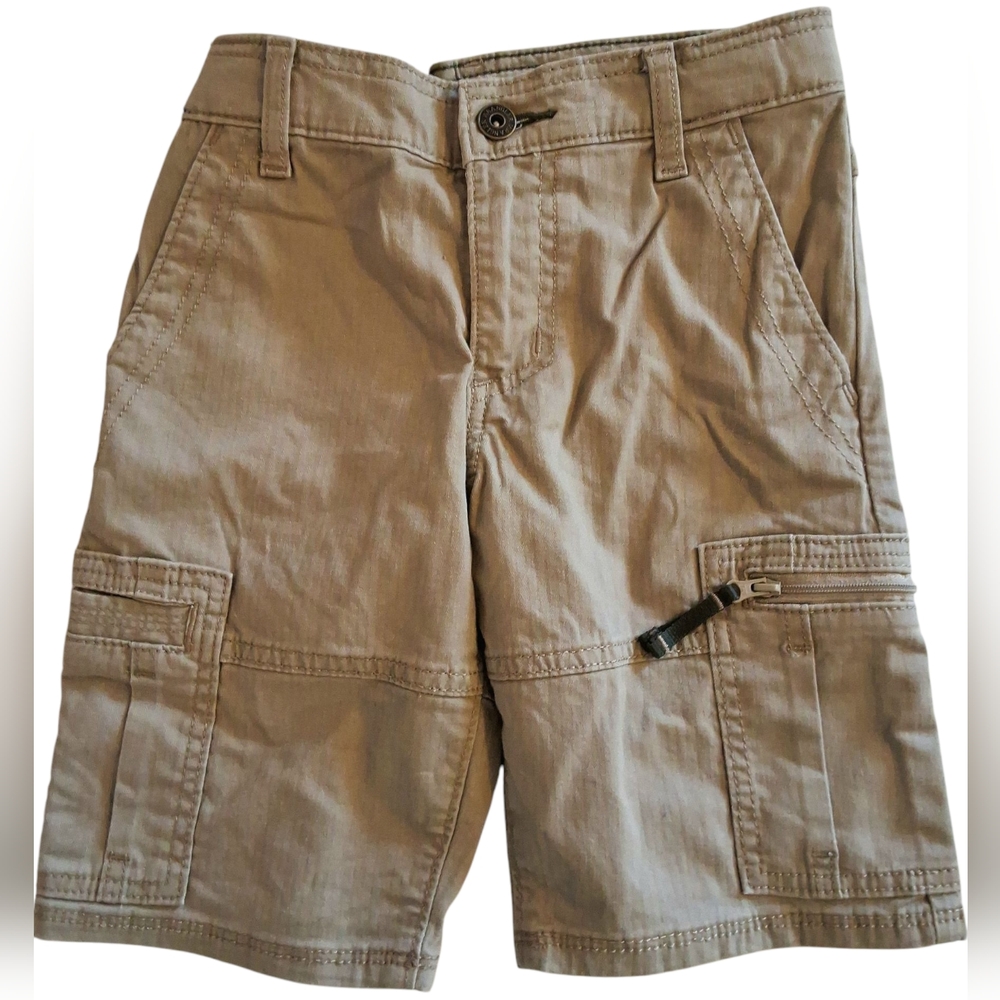 Wrangler Khaki Cargo Shorts Straight Fit Boys Size 8 Reg Excellent Condition
